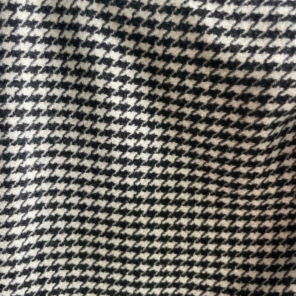 Wool Skirt In Houndstooth Pattern - image 5